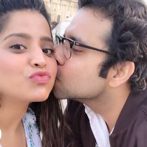 Meet your Posher, Divya